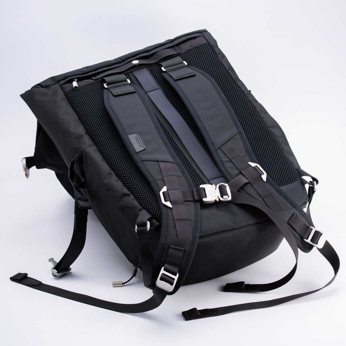 Rolltop 001 by Wingback