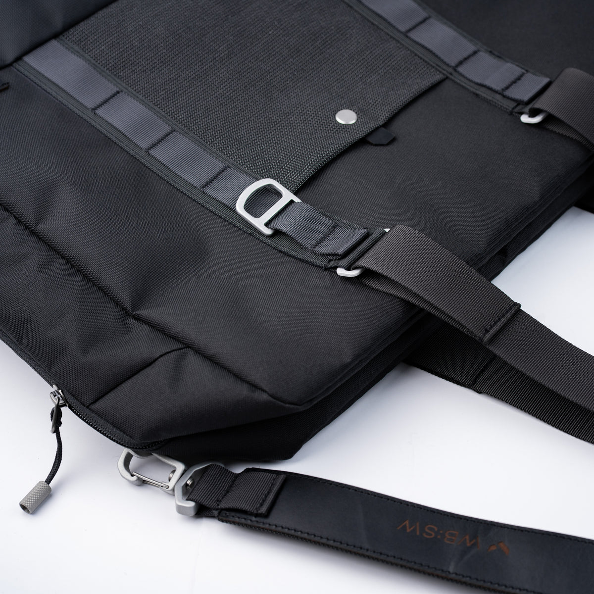 Tote003 by Wingback