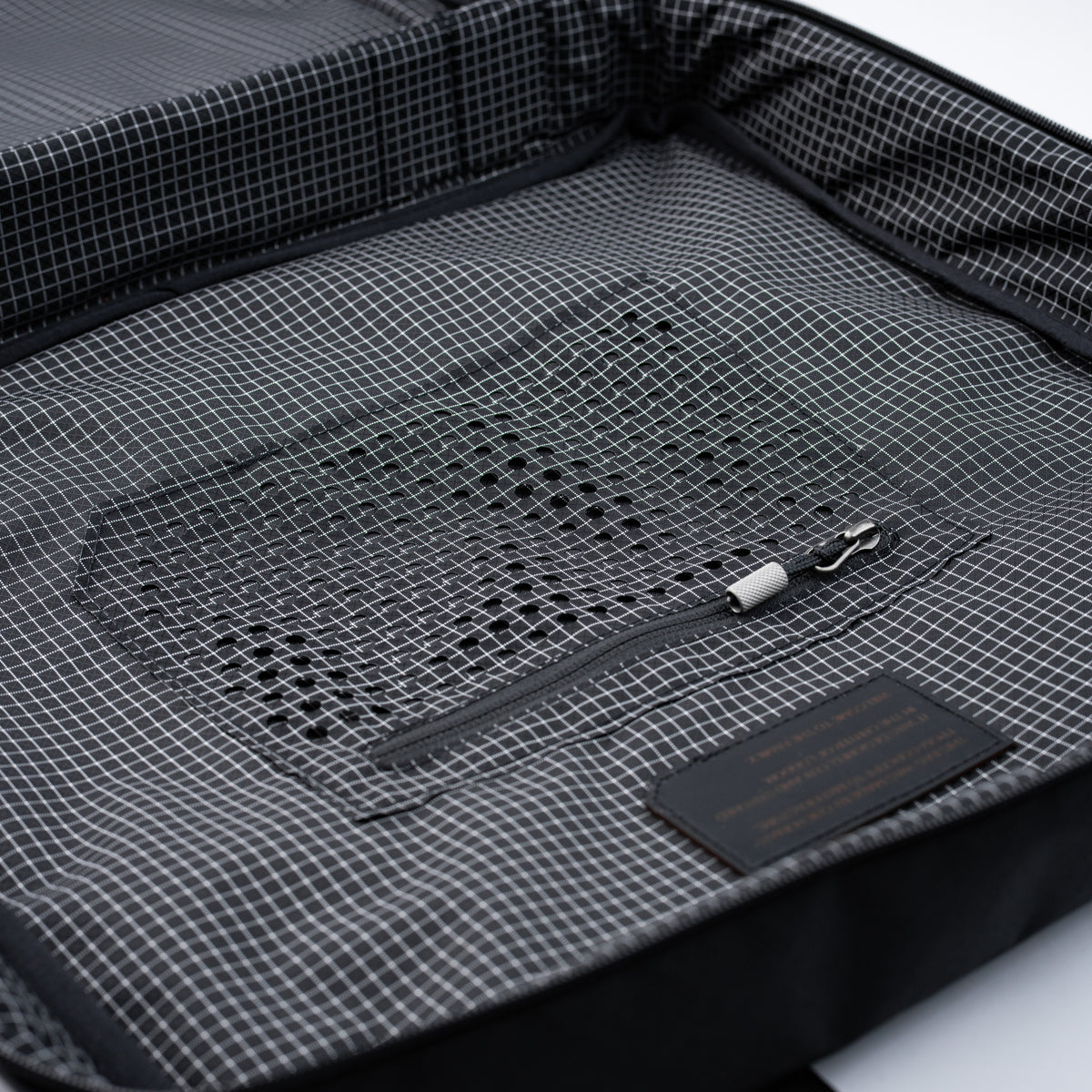 Tote003 by Wingback