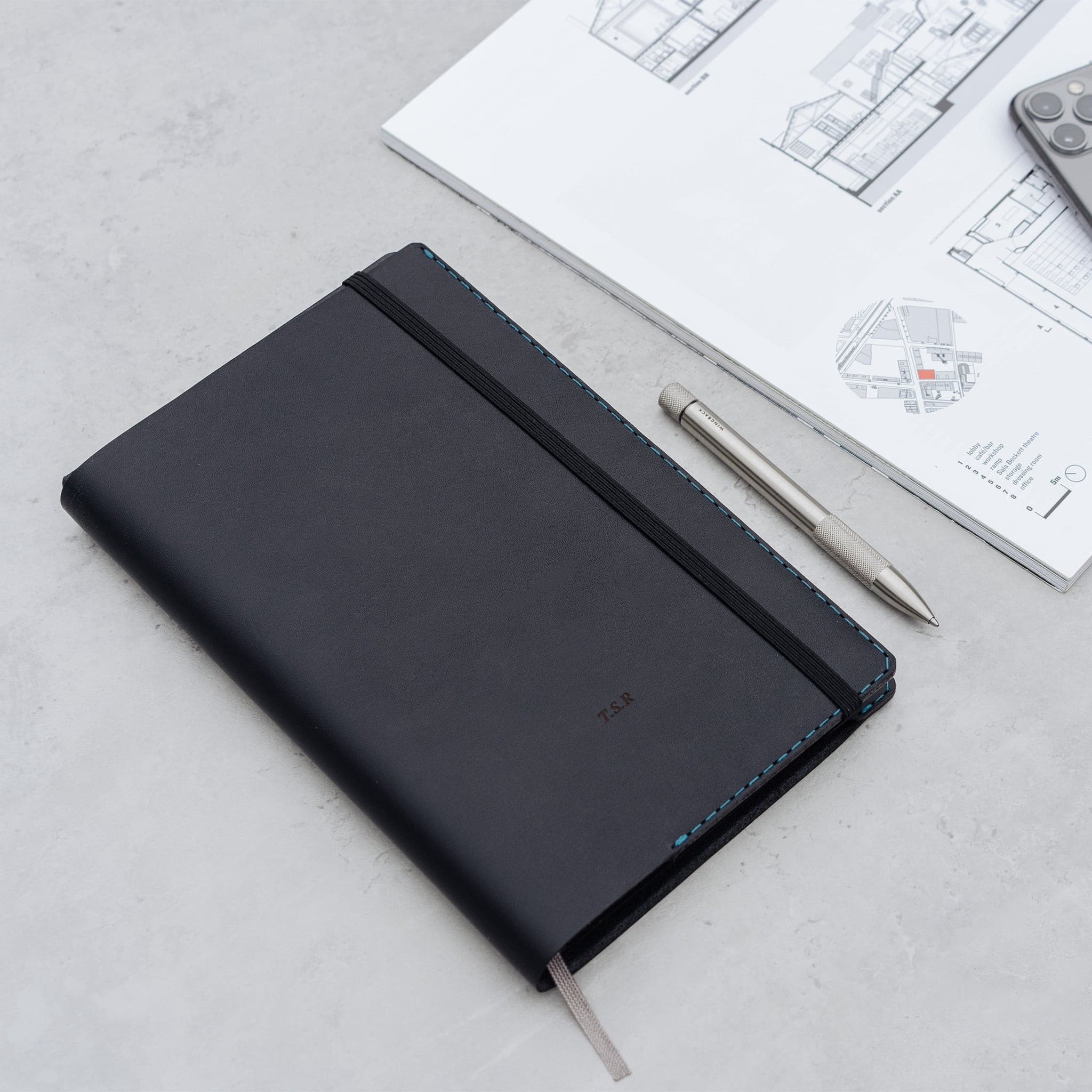 Notebook Cover - Chestnut made in England by Wingback.