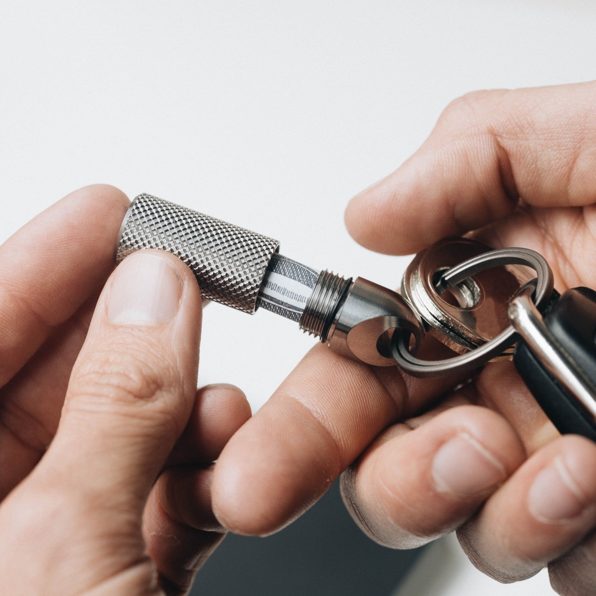 Titanium Key Cache Closing