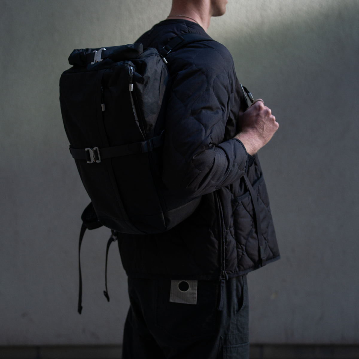Rolltop 001 by Wingback