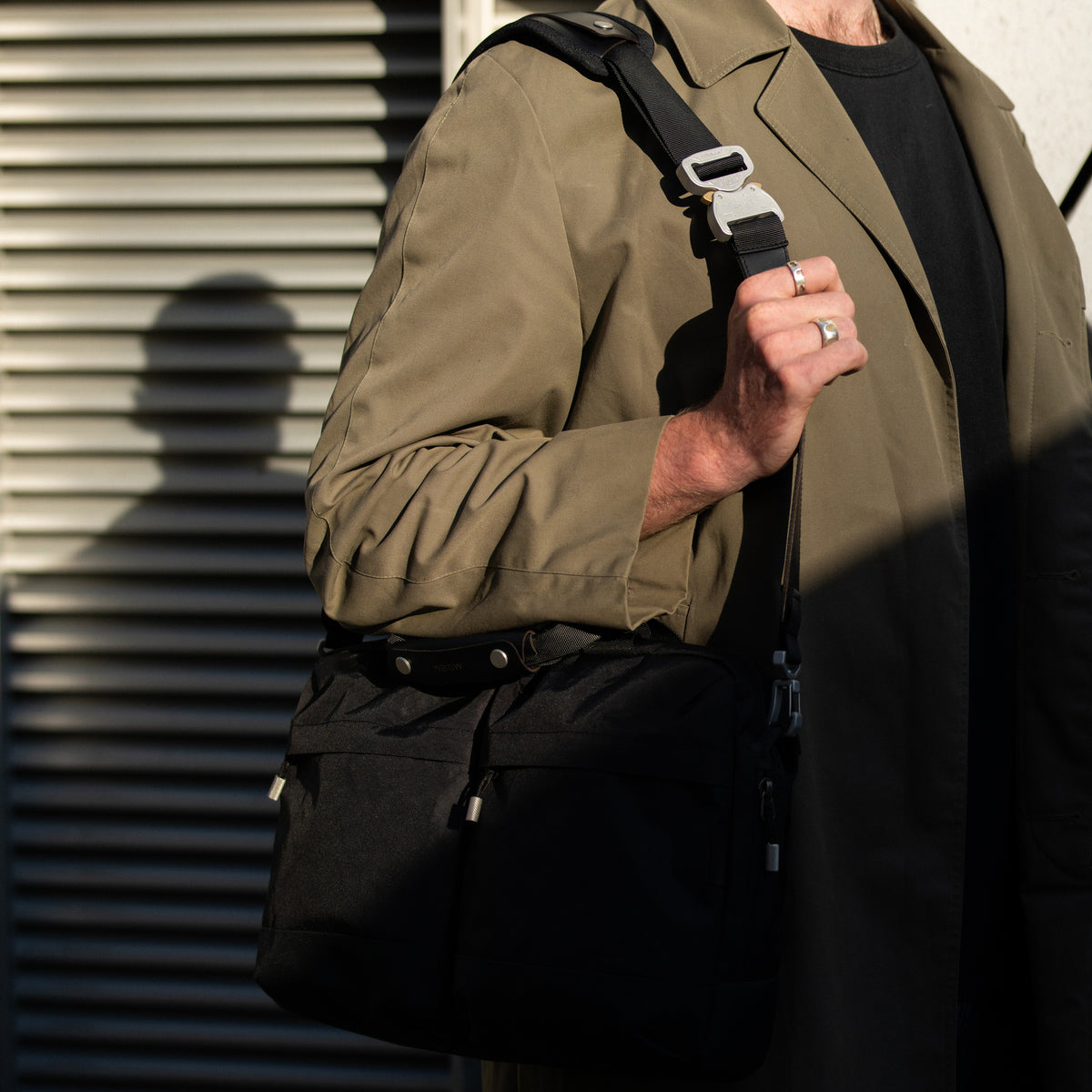 Messenger 001 by Wingback