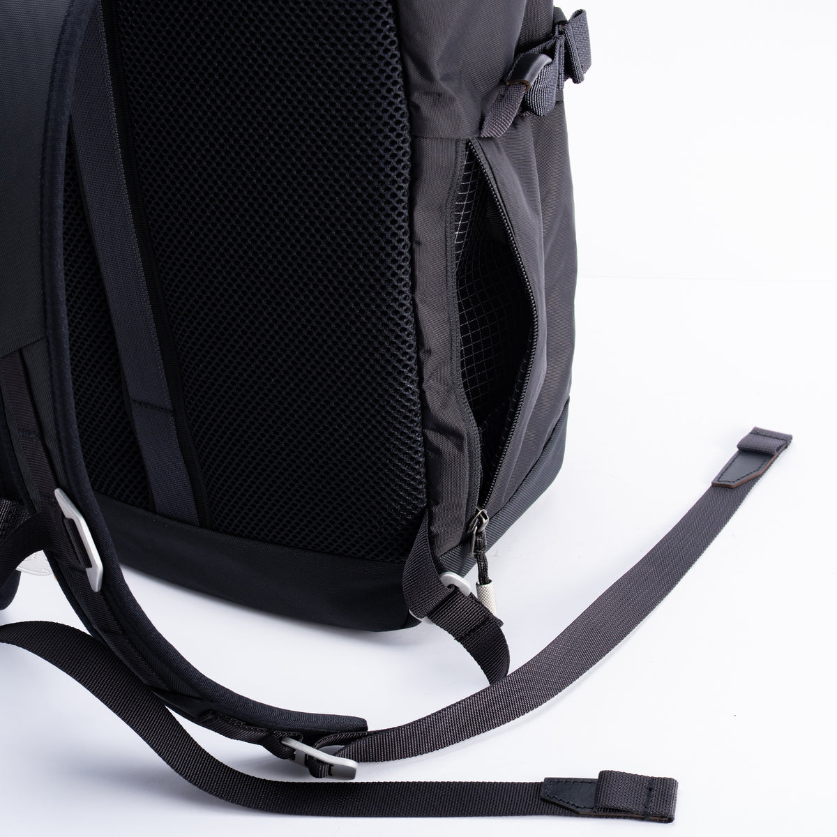 Rolltop 001 by Wingback