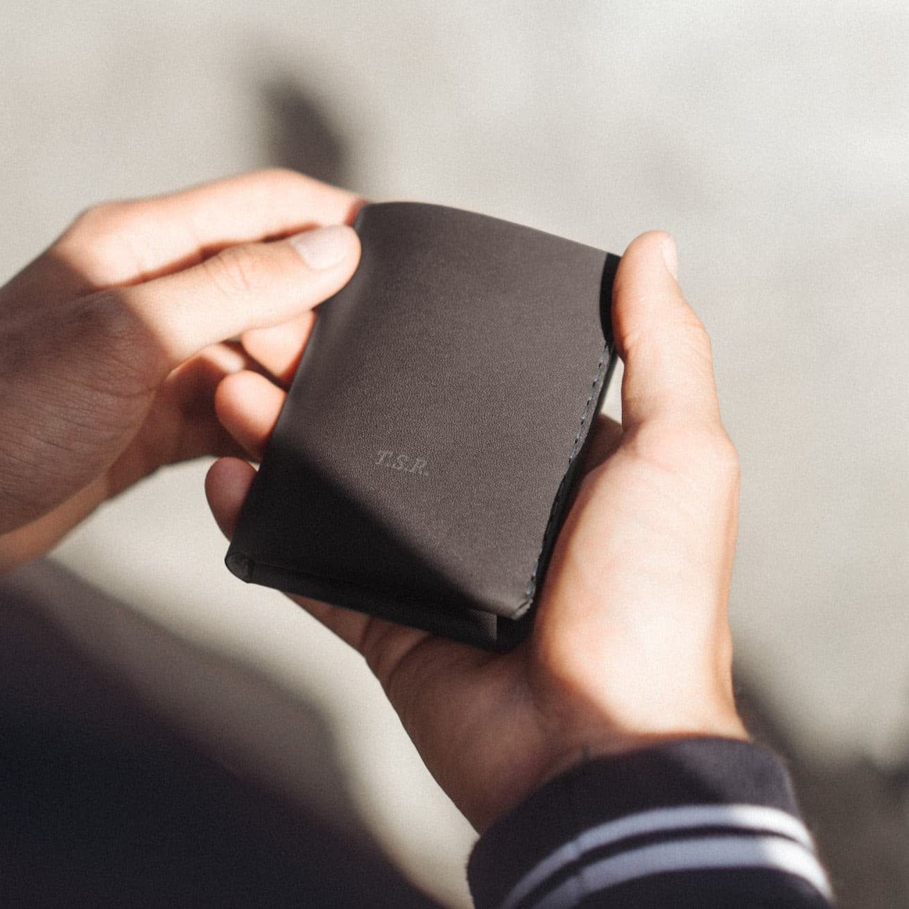 Winston Wallet - Charcoal made in England by Wingback.